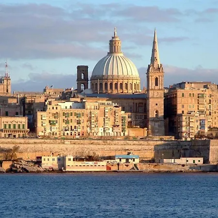 Stylish 1br In Gzira Апартаменты Слима